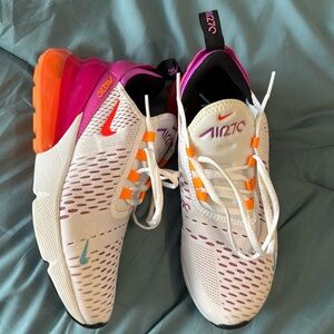Women’s Nike Air Max 270 Size 6.5